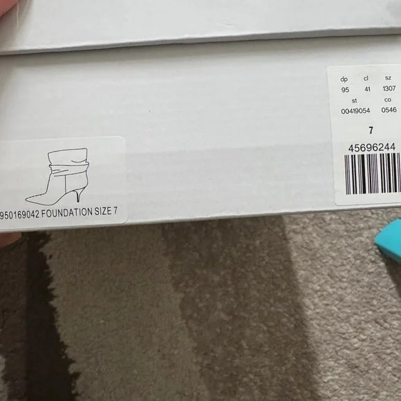 NWT. Brian Atwood x Express slouch suede shoes - Picture 4 of 8